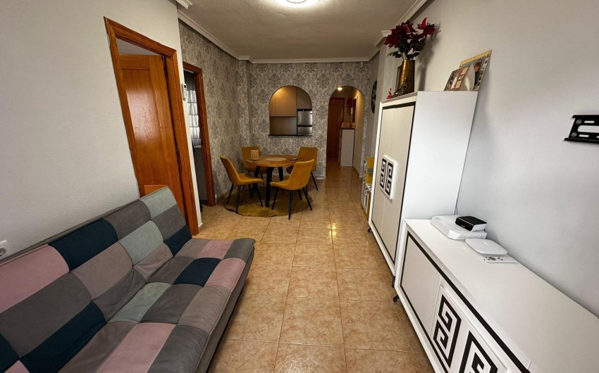 Reventa - Apartamento -
Torrevieja - Centro