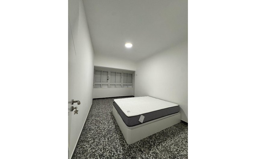 Reventa - Apartamento -
Torrevieja - Centro