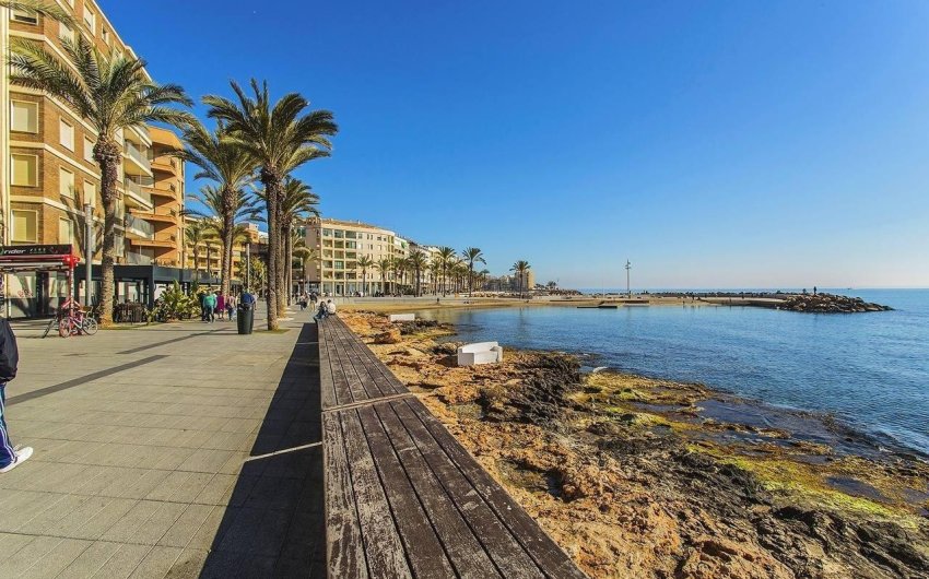 Reventa - Apartamento -
Torrevieja - Playa del Cura
