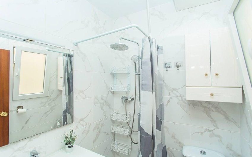 Reventa - Apartamento -
Torrevieja - Playa del Cura