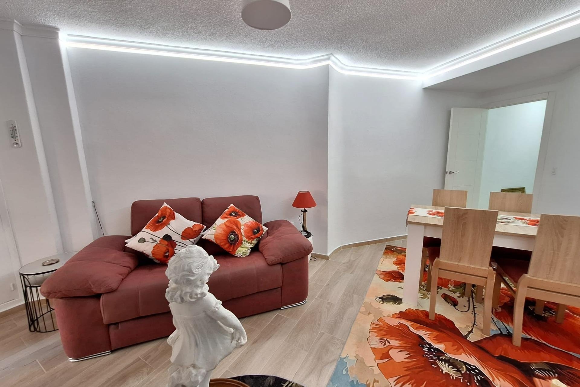 Reventa - Apartamento -
Torrevieja - Playa del Cura