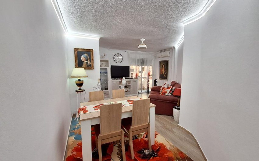 Reventa - Apartamento -
Torrevieja - Playa del Cura