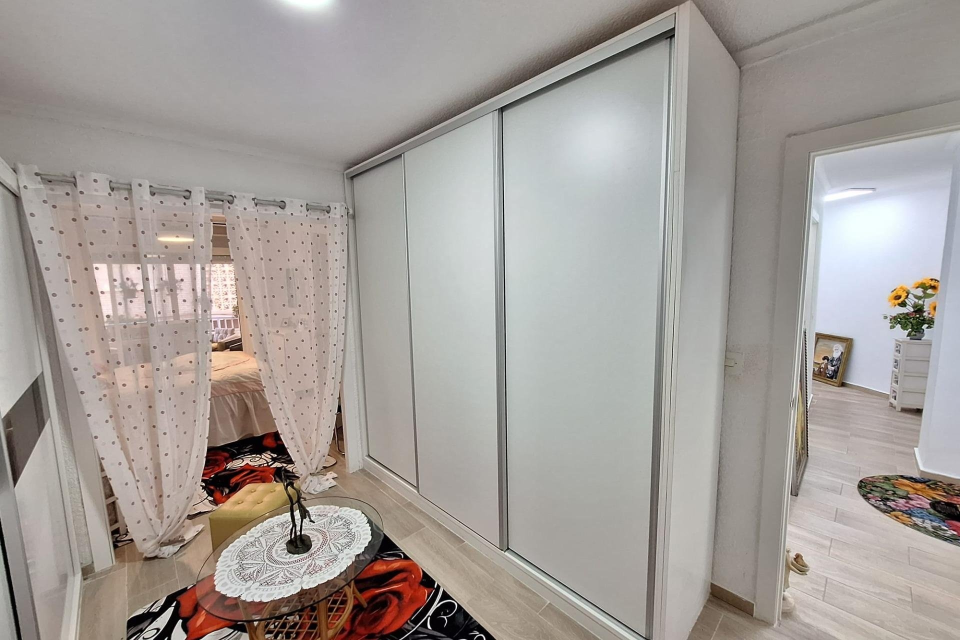 Reventa - Apartamento -
Torrevieja - Playa del Cura