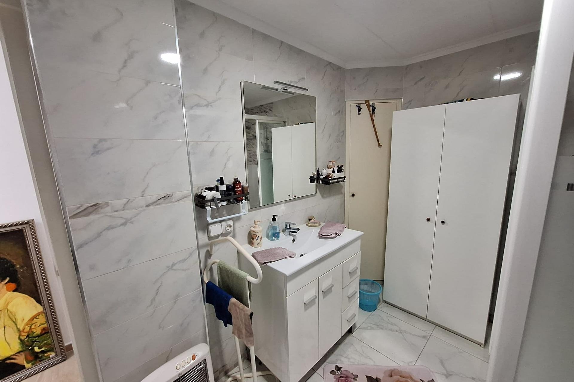 Reventa - Apartamento -
Torrevieja - Playa del Cura