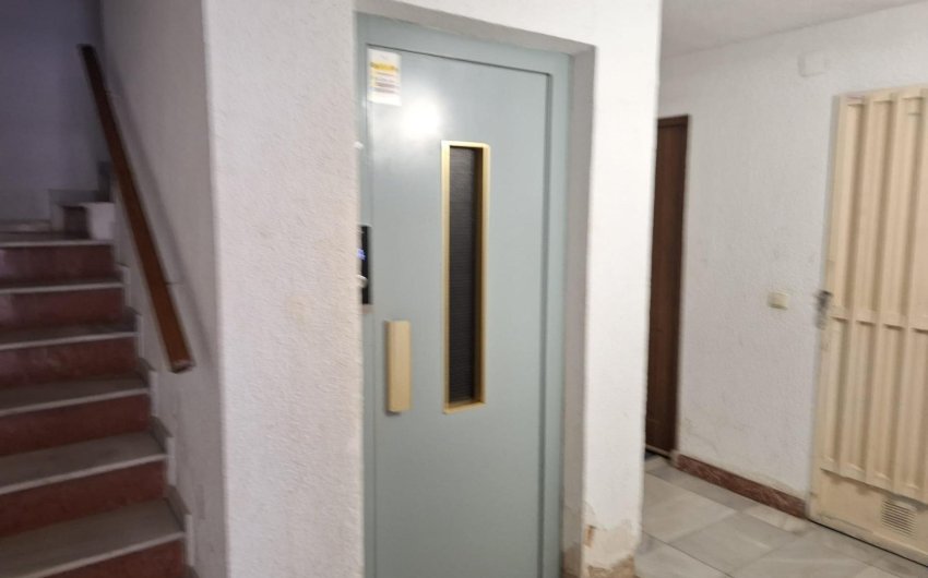 Reventa - Apartamento -
Torrevieja - Playa del Cura