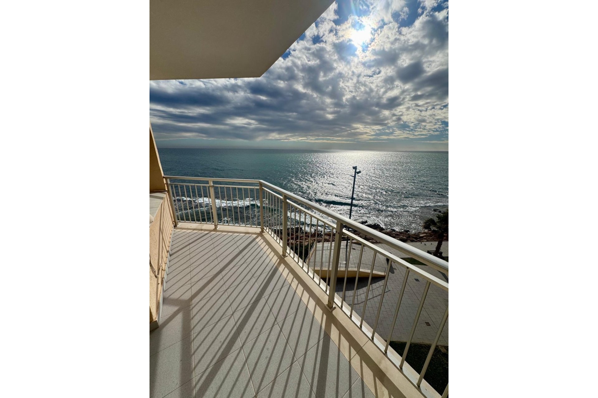 Reventa - Apartamento -
Torrevieja - Playa del Cura