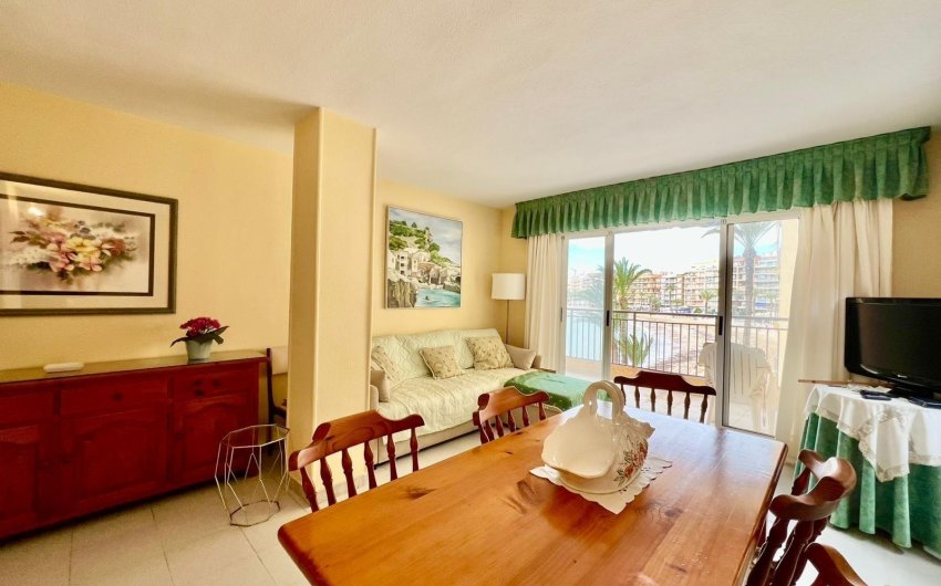 Reventa - Apartamento -
Torrevieja - Playa del Cura
