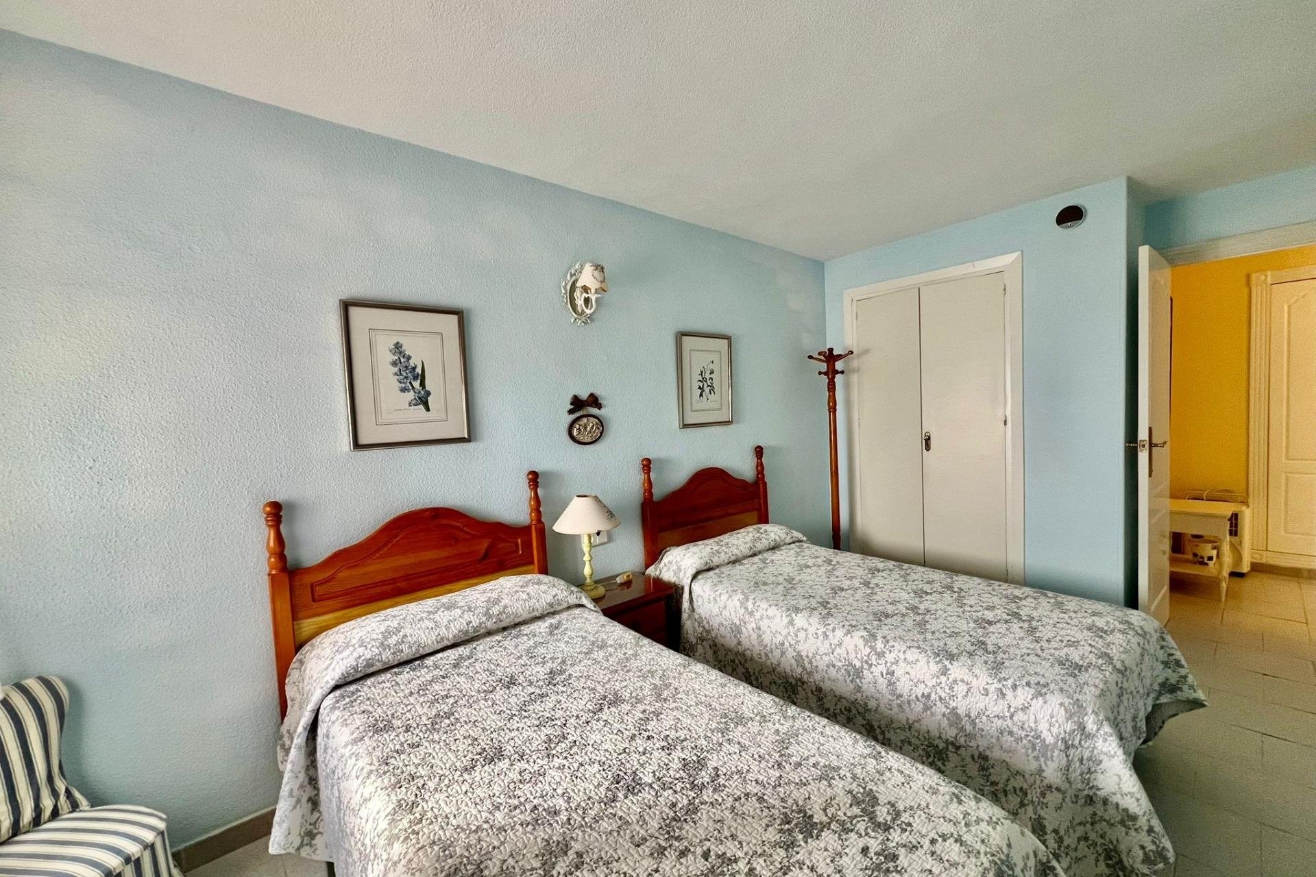 Reventa - Apartamento -
Torrevieja - Playa del Cura