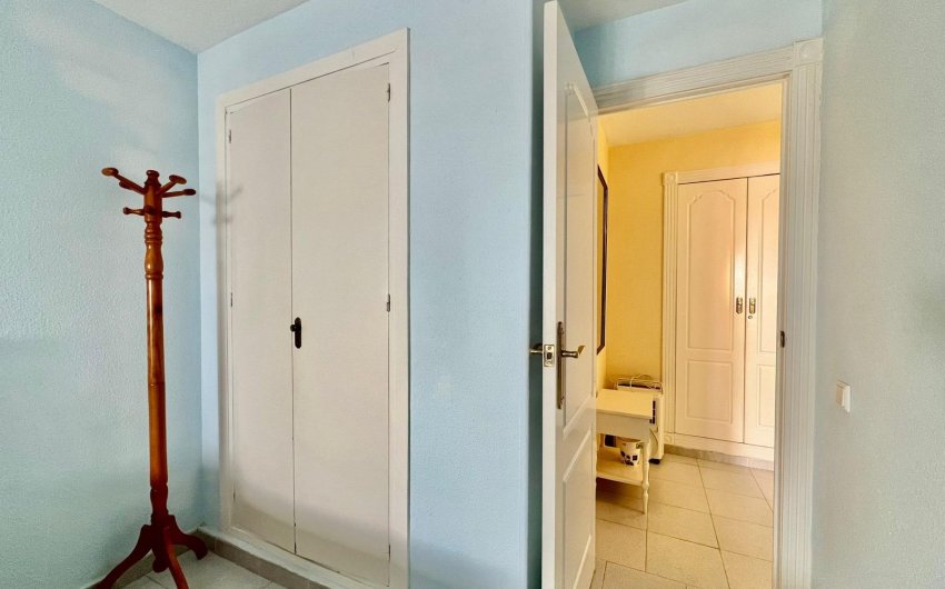 Reventa - Apartamento -
Torrevieja - Playa del Cura