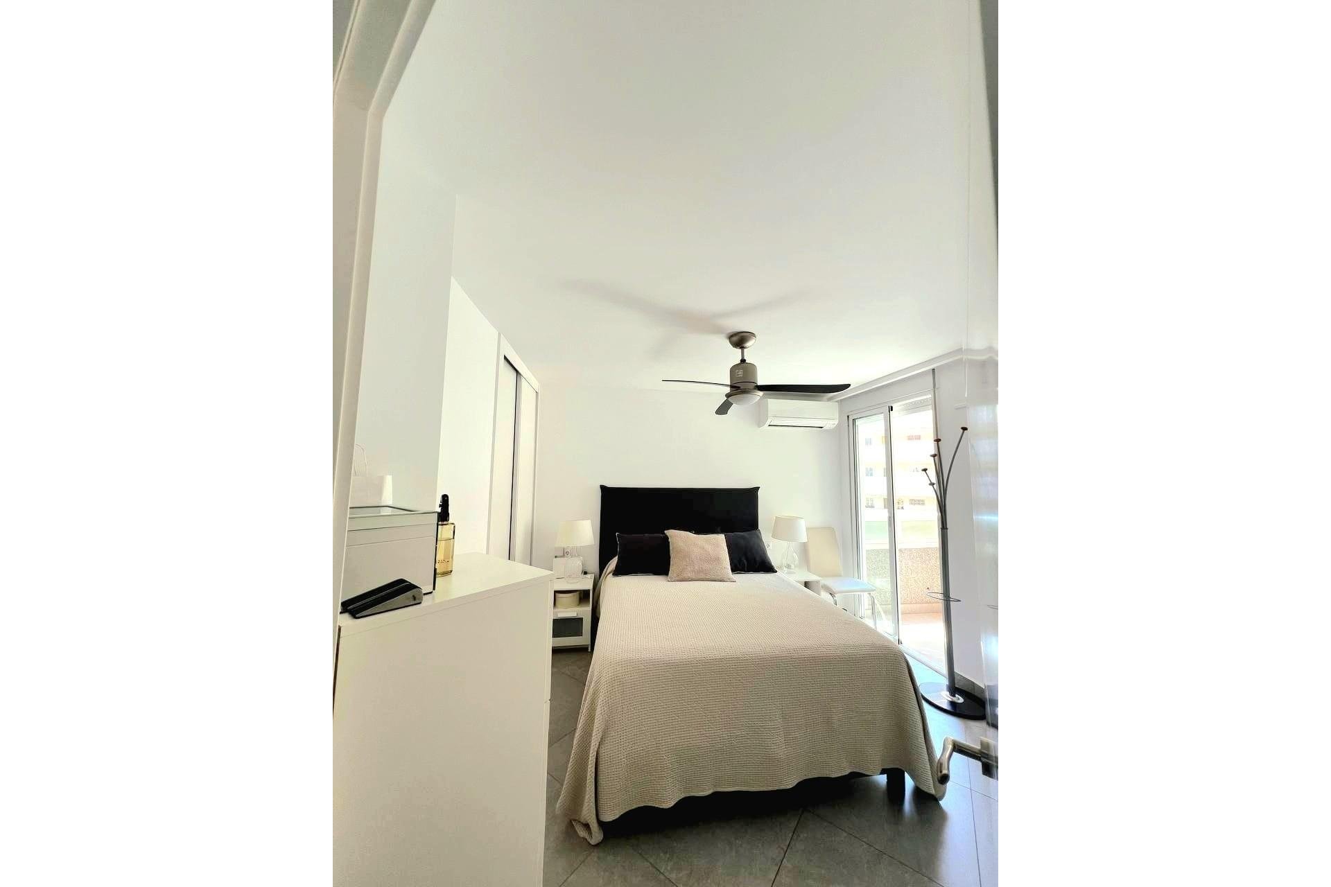 Reventa - Apartamento -
Torrevieja - Playa del Cura