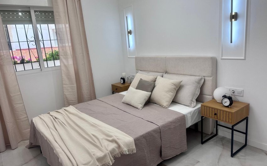 Reventa - Apartamento -
Torrevieja - Playa del Cura
