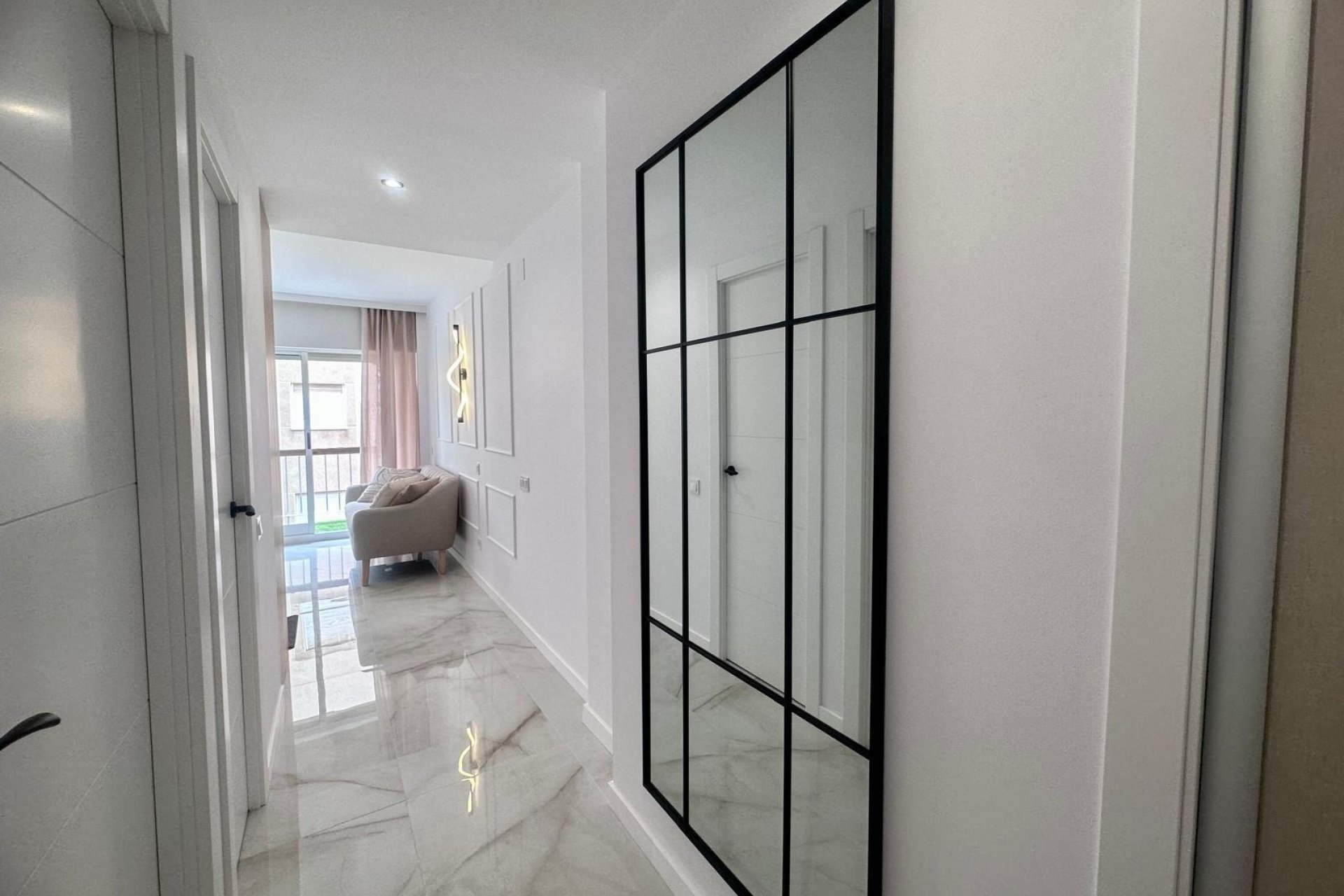 Reventa - Apartamento -
Torrevieja - Playa del Cura