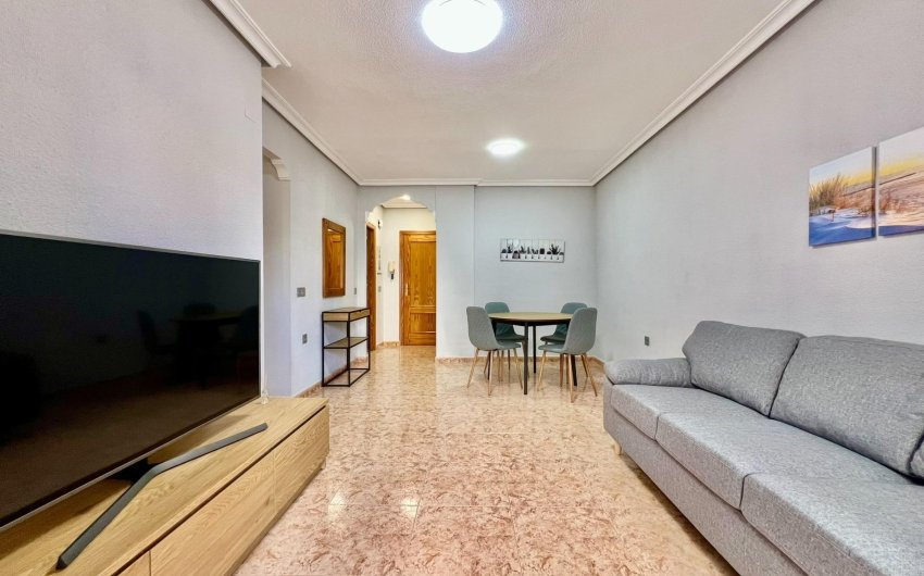 Reventa - Apartamento -
Torrevieja - Playa del Cura