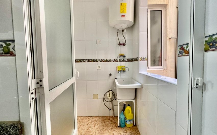 Reventa - Apartamento -
Torrevieja - Playa del Cura
