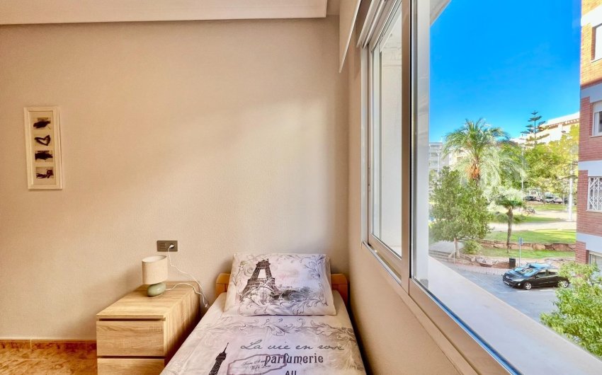 Reventa - Apartamento -
Torrevieja - Playa del Cura