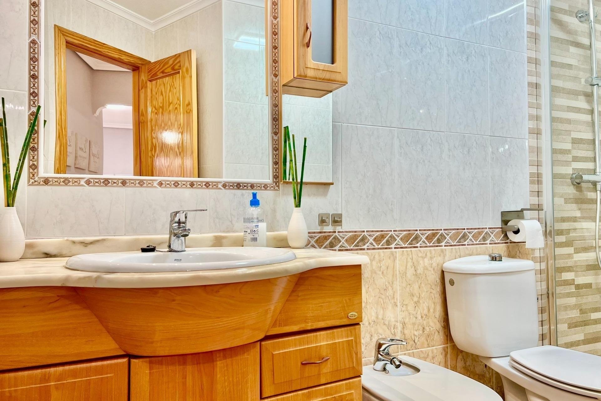 Reventa - Apartamento -
Torrevieja - Playa del Cura