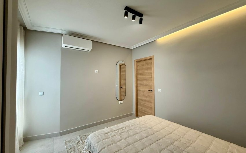 Reventa - Apartamento -
Torrevieja - Playa del Cura