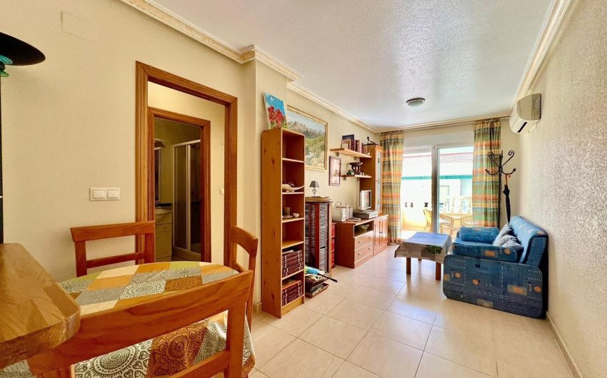 Reventa - Apartamento -
Torrevieja - Playa del Cura