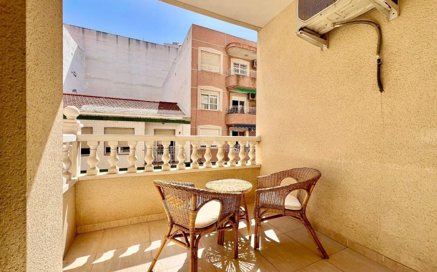 Reventa - Apartamento -
Torrevieja - Playa del Cura