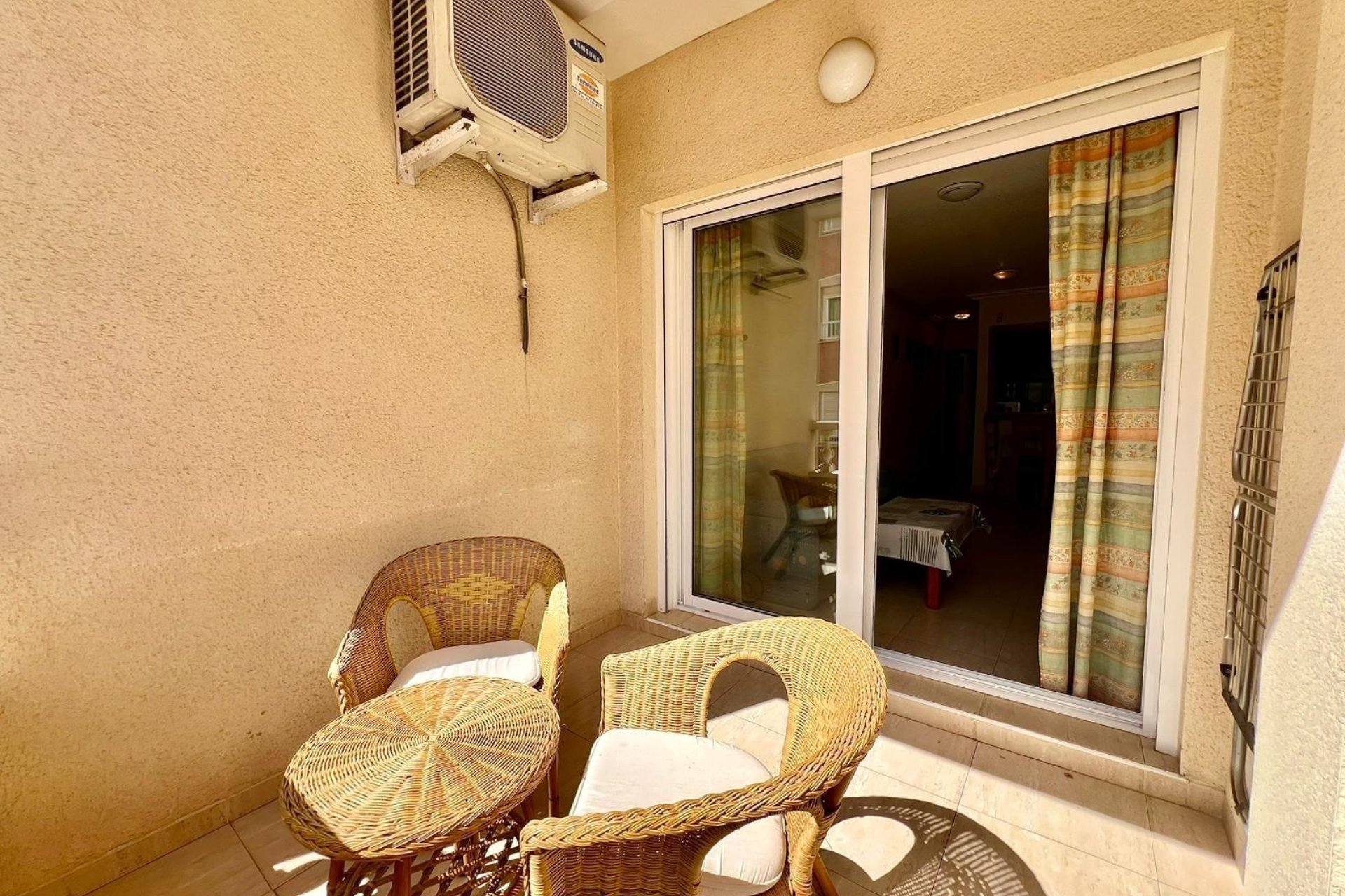 Reventa - Apartamento -
Torrevieja - Playa del Cura