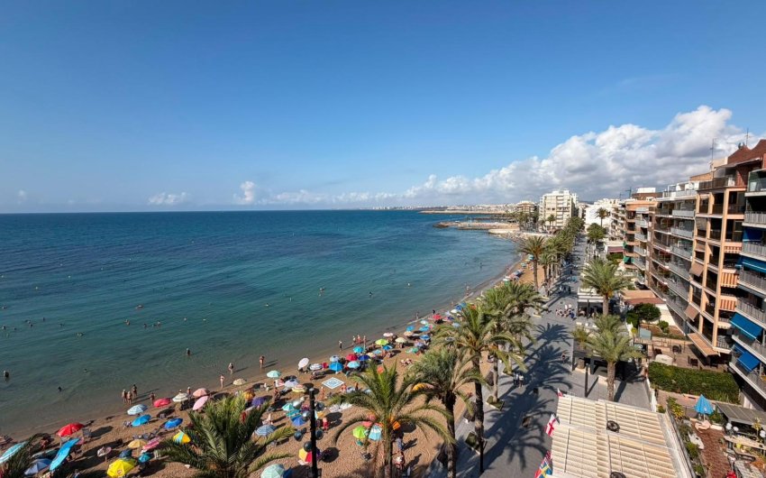 Reventa - Apartamento -
Torrevieja - Playa del Cura