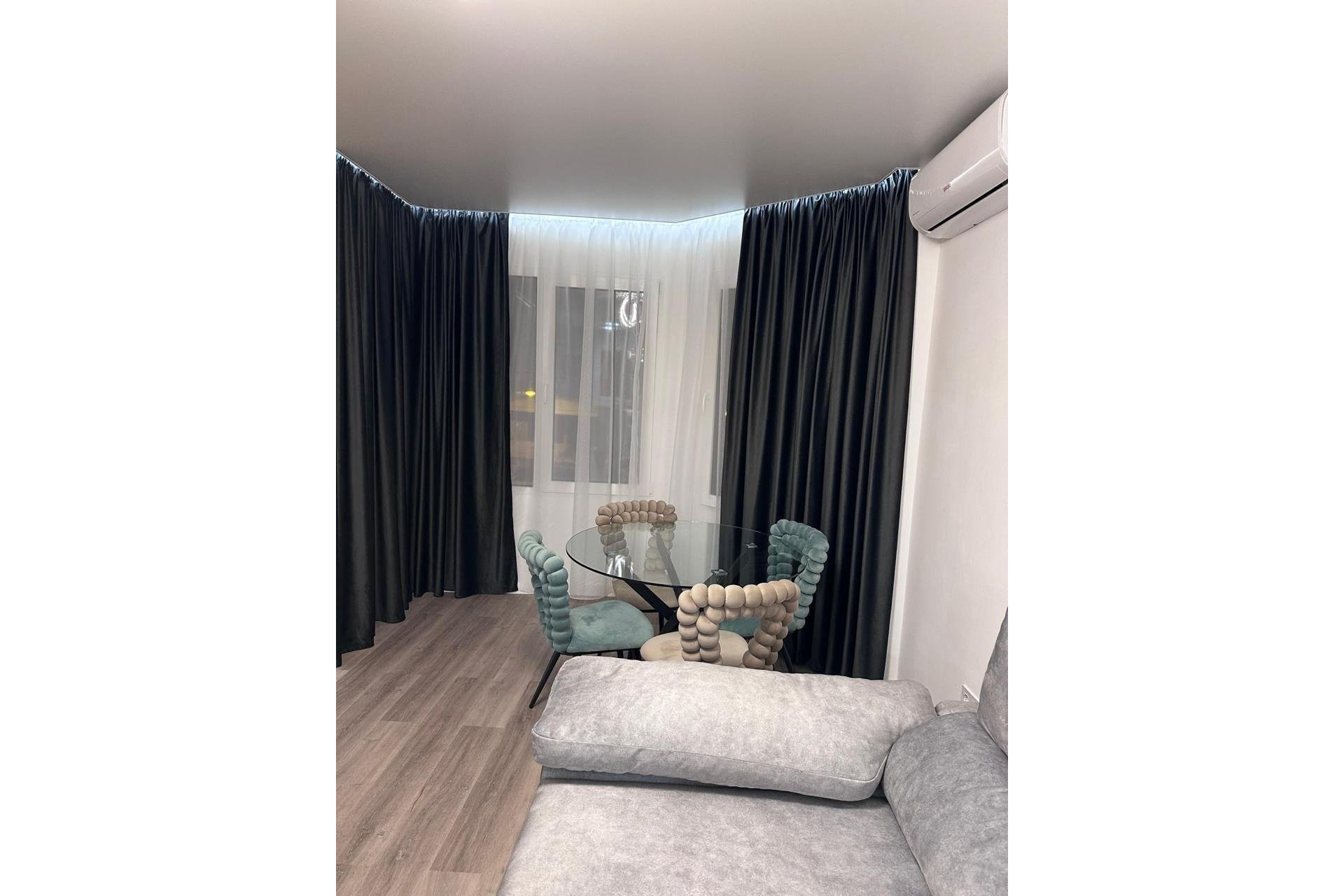 Reventa - Apartamento -
Torrevieja - Playa del Cura