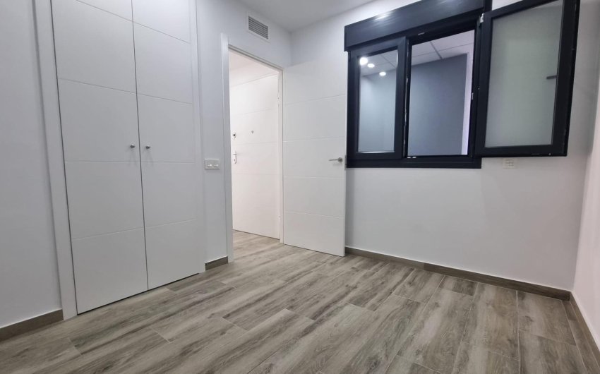 Reventa - Apartamento -
Torrevieja - Playa del Cura
