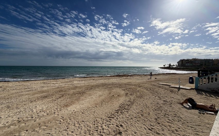 Reventa - Apartamento -
Torrevieja - Playa del Cura