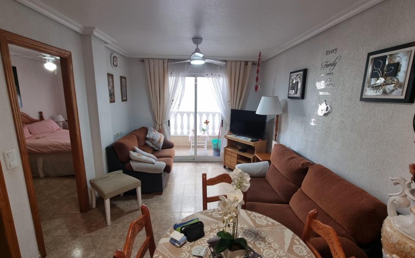 Reventa - Apartamento -
Torrevieja - Playa del Cura