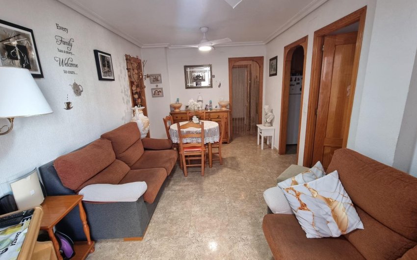 Reventa - Apartamento -
Torrevieja - Playa del Cura