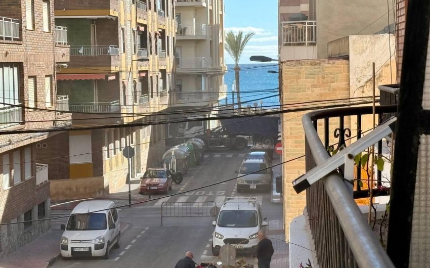 Reventa - Apartamento -
Torrevieja - Playa del Cura