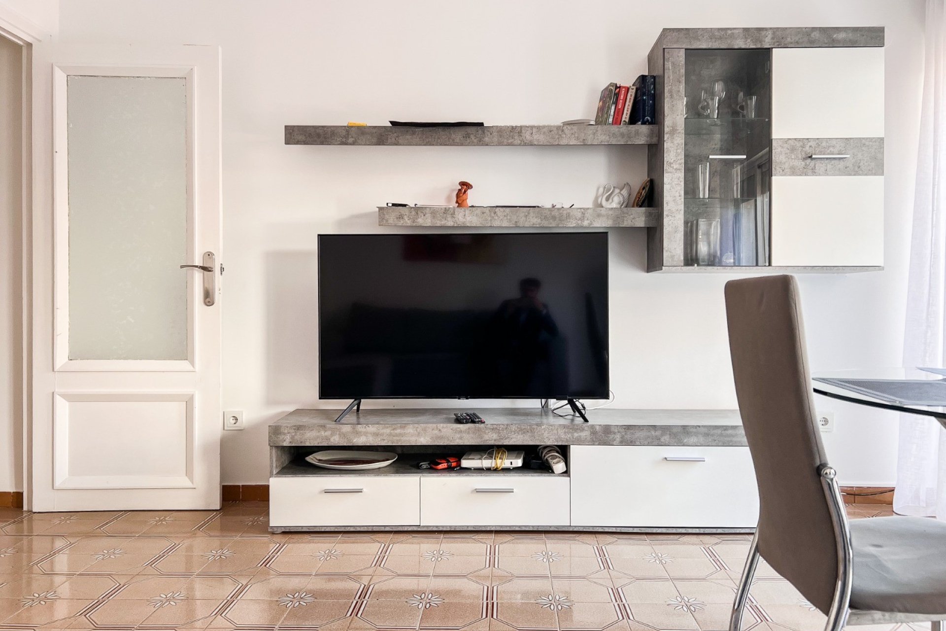 Reventa - Apartment -
Alicante - Center