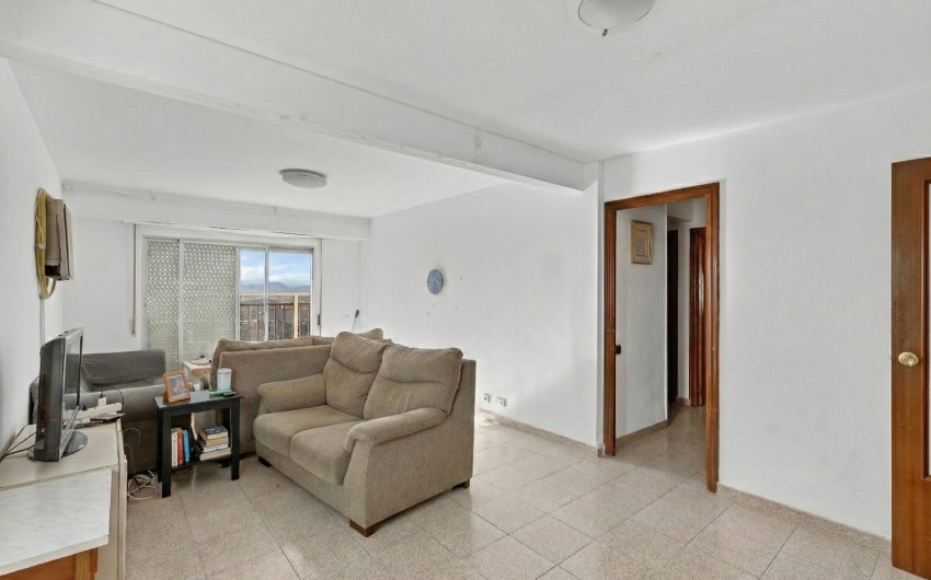 Reventa - Apartment -
Alicante - Center