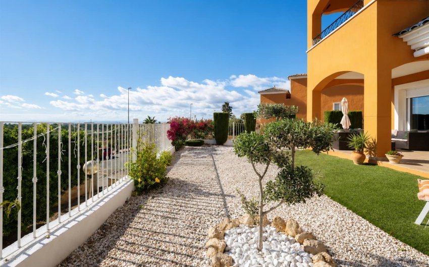 Reventa - Apartment -
Altaona Golf and Country Club - Inland