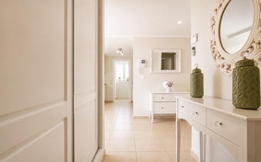 Reventa - Apartment -
Altaona Golf and Country Club - Inland