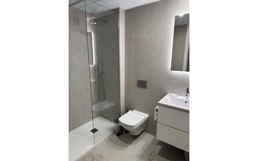Reventa - Apartment -
Altos de los Monteros - Inland