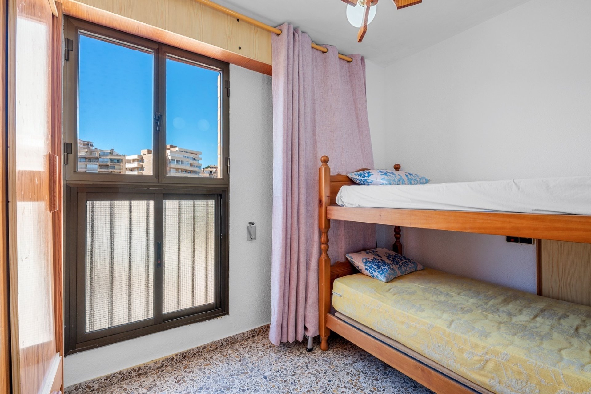 Reventa - Apartment -
Arenales del Sol - Segunda linea playa