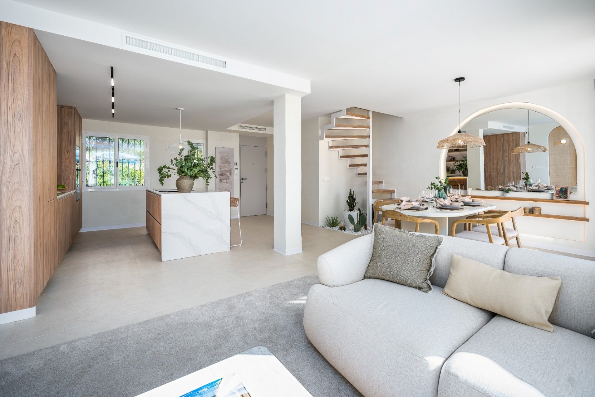 Reventa - Apartment -
Benahavis - La Quinta