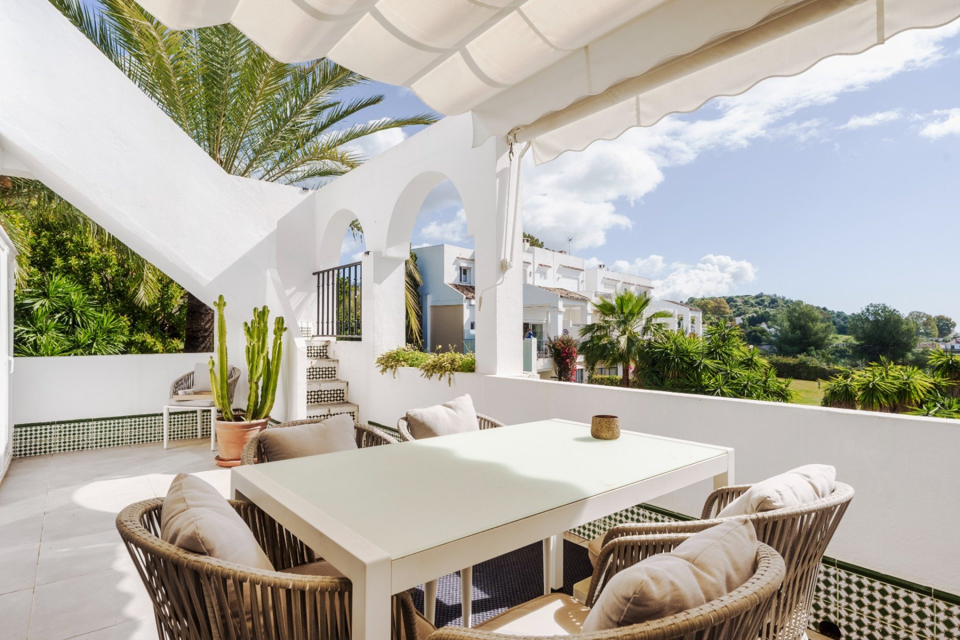 Reventa - Apartment -
Benahavis - La Quinta