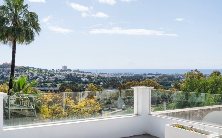 Reventa - Apartment -
Benahavis - La Quinta