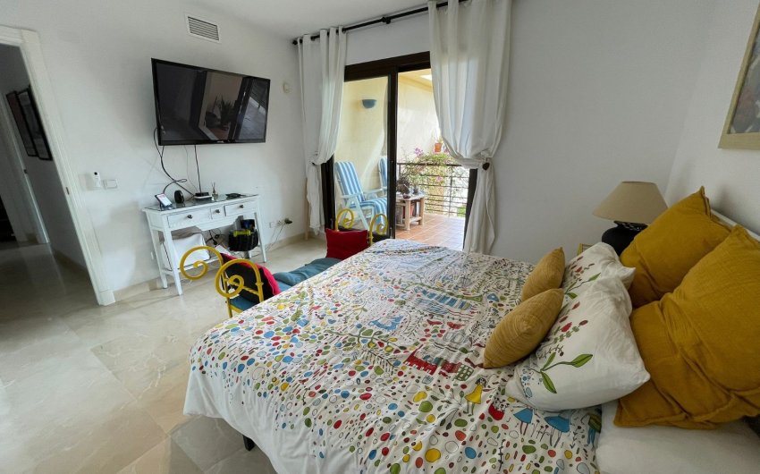 Reventa - Apartment -
Benahavis - Los Arqueros