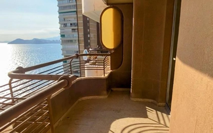 Reventa - Apartment -
Benidorm - 1ª Linea De Playa