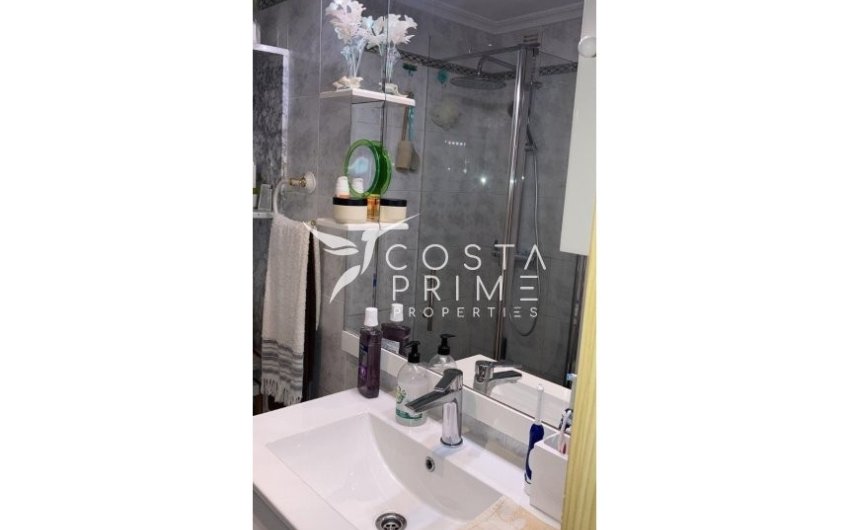 Reventa - Apartment -
Benidorm - Poniente