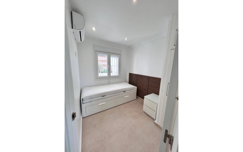 Reventa - Apartment -
Cabo Roig - Costa Blanca