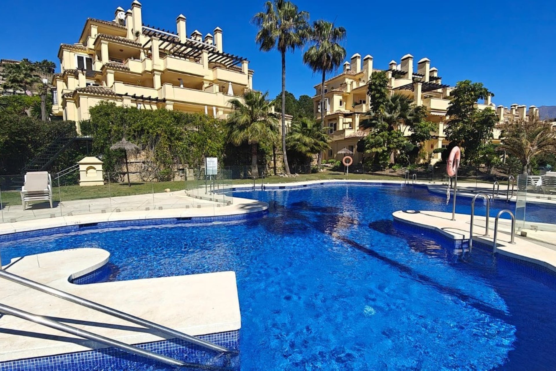 Reventa - Apartment -
Casares Playa - Costa del Sol