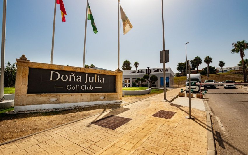 Reventa - Apartment -
Doña Julia - Inland