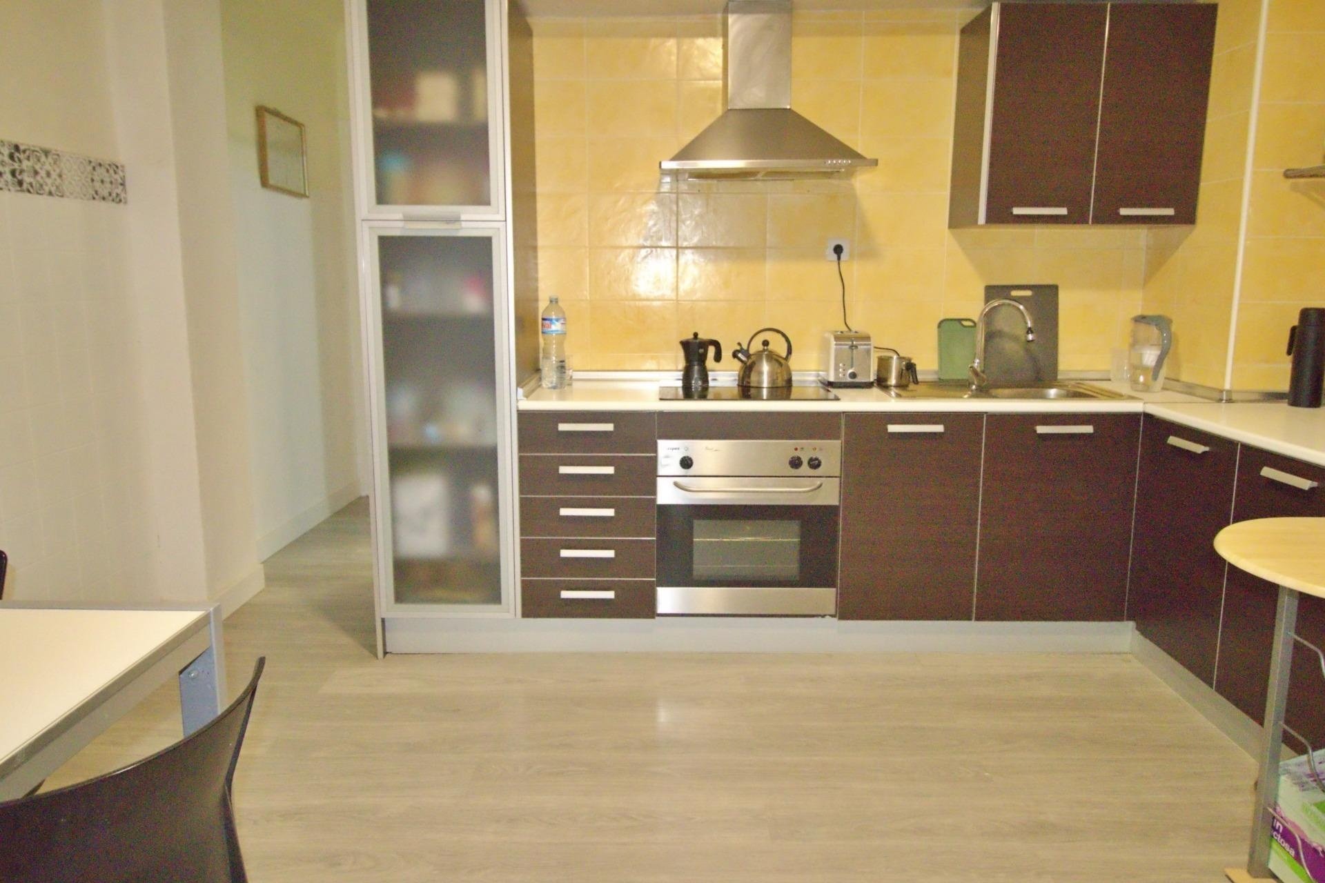 Reventa - Apartment -
Elche - Plaza Crevillente-juzgados