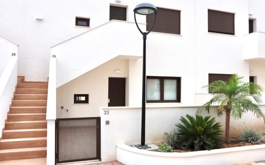 Reventa - Apartment -
Finestrat