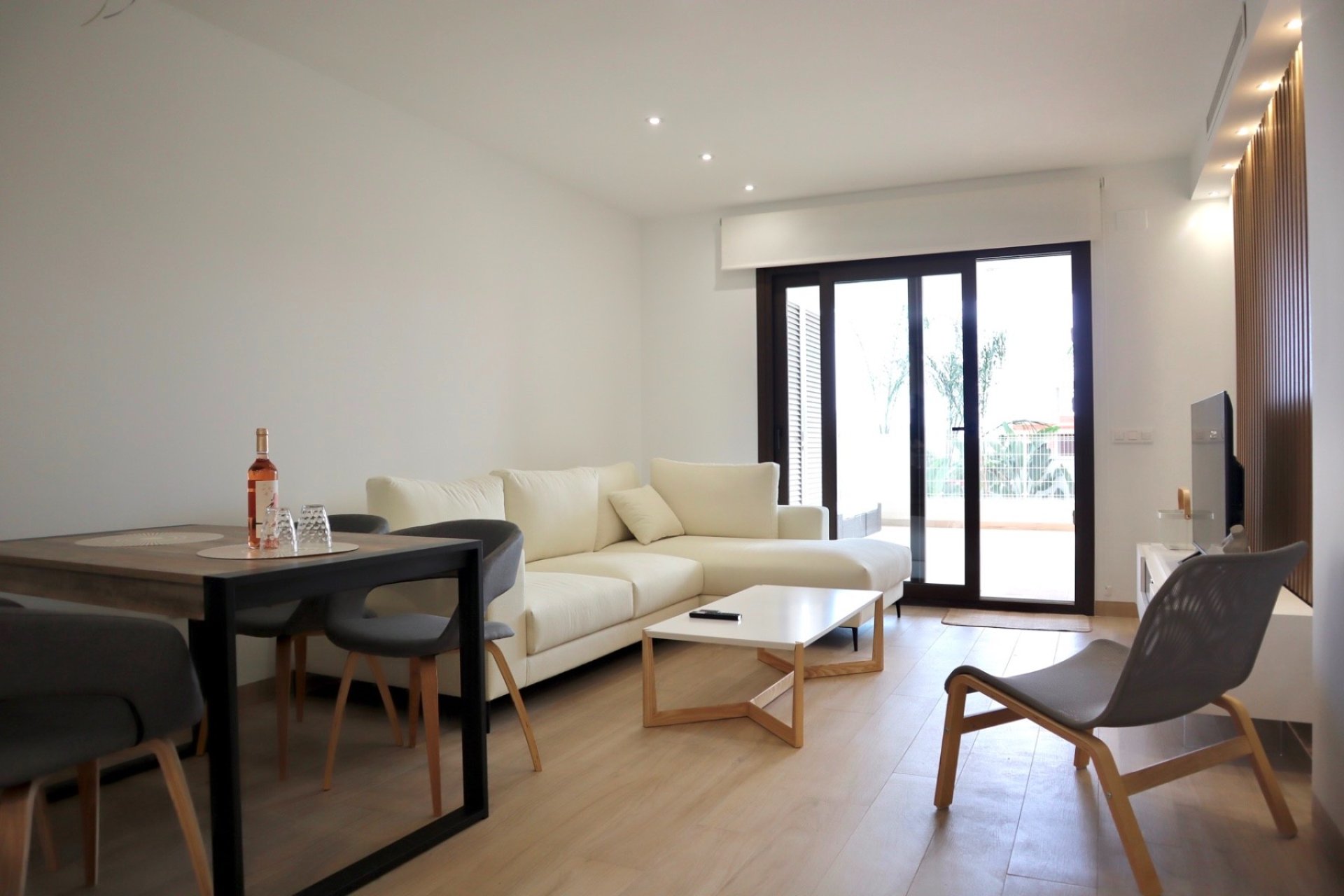 Reventa - Apartment -
Finestrat