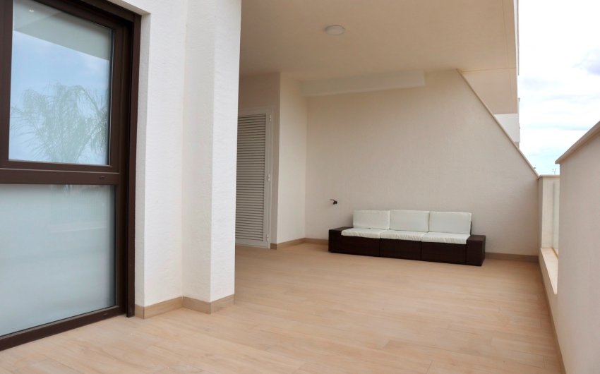 Reventa - Apartment -
Finestrat
